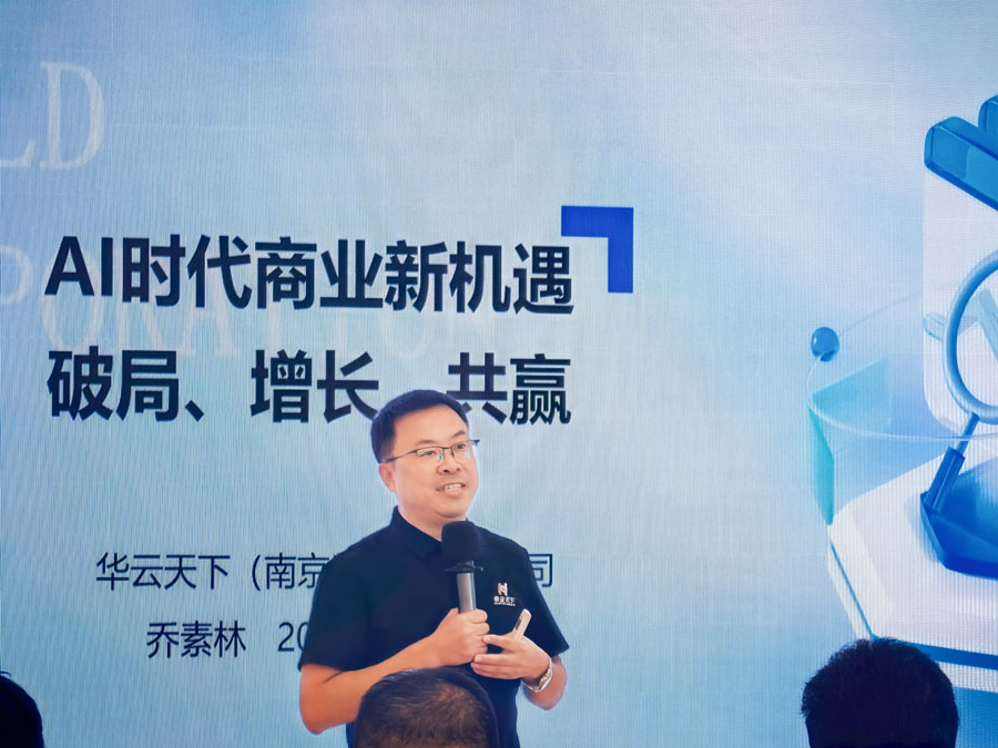 1758259619249.jpg 4561900.jpg